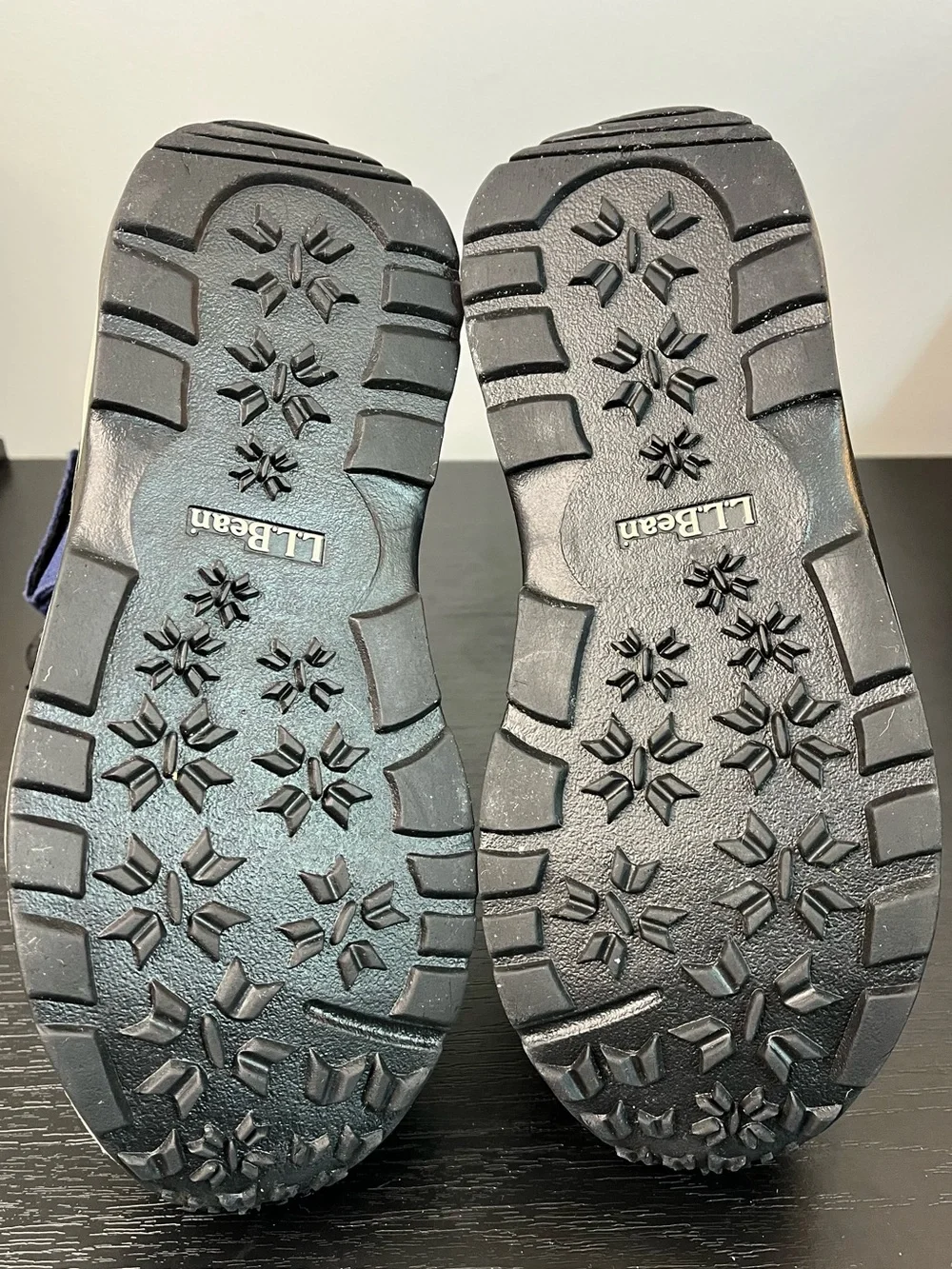 LL Bean Kids Blue Black Suede Waterproof Winter Snow Boots Big Boys 4